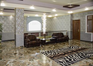 Deluxe Room, City View | Reception