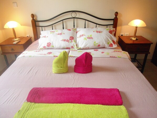 2 bedrooms