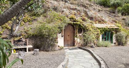 Luola-talo La Cueva del Gato