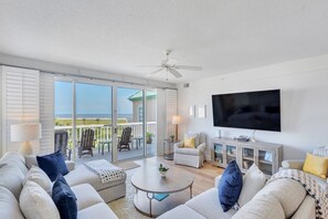 TV, DVD player, stereo