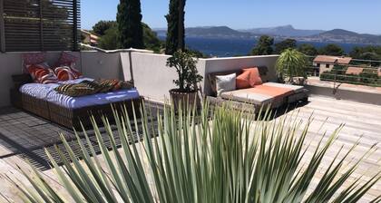 Presqu'ile de Giens - Swimming pool - panoramic sea view - 6 bedrooms - 12 people