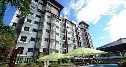 Come & Stay for Business or Holiday, decent room, affordable comfort guaranteed