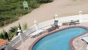 Pool - Nice Apartment Near Palm Beach (Noord)
