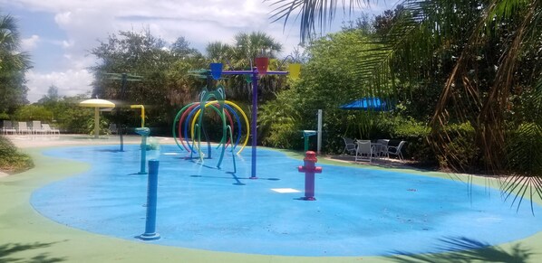 Udendørs pool, opvarmet pool