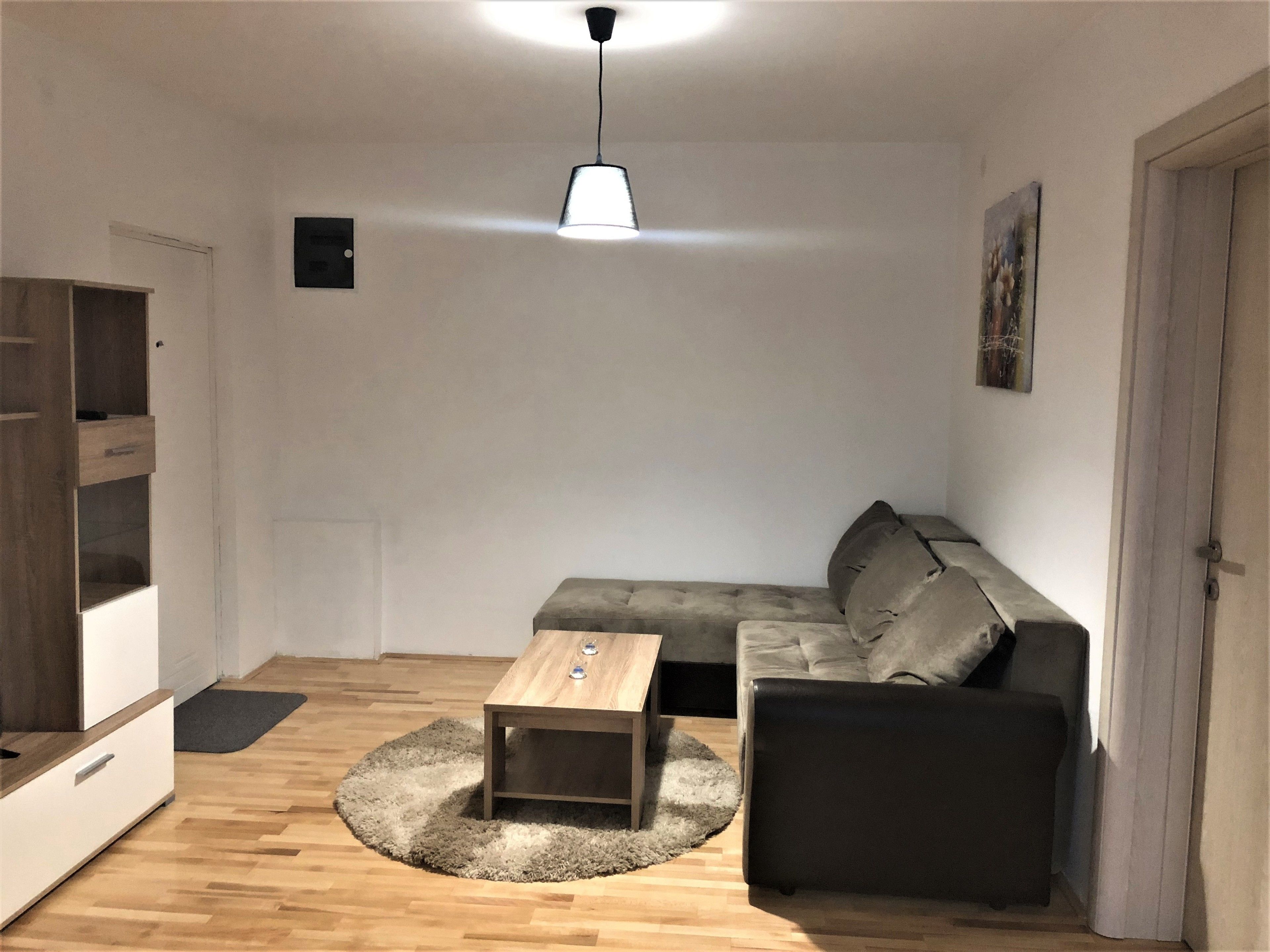 deluxe quadruple room | living area | led tv, netflix