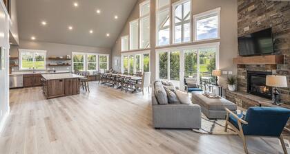 Foxridge (Sleeps 34) by Bear Lake Luxury Rentals
