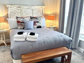 5 bedrooms, iron/ironing board, free WiFi, bed sheets
