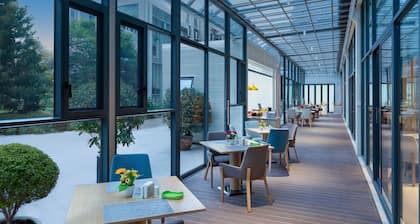 Holiday Inn Express Kunming West by IHG