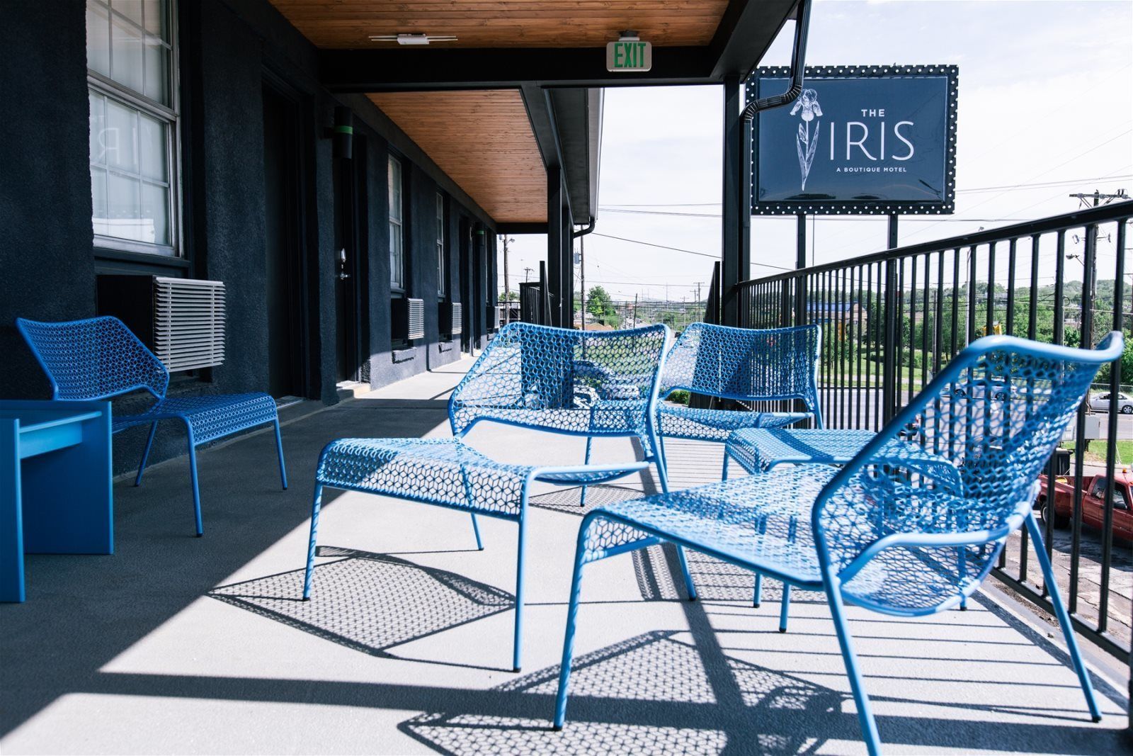 the orchid room | balcony