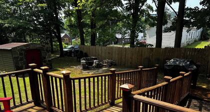 It's not a walk it's a stroll location is perfect