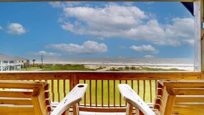 Property grounds - Pirate's Beach (Bolivar Peninsula)
