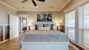 30 makuuhuonetta, ilmainen Wi-Fi