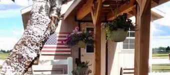 Cow Camp: A Quiet Cozy Cottage w Mountain Vistas &  A River Runs Through It