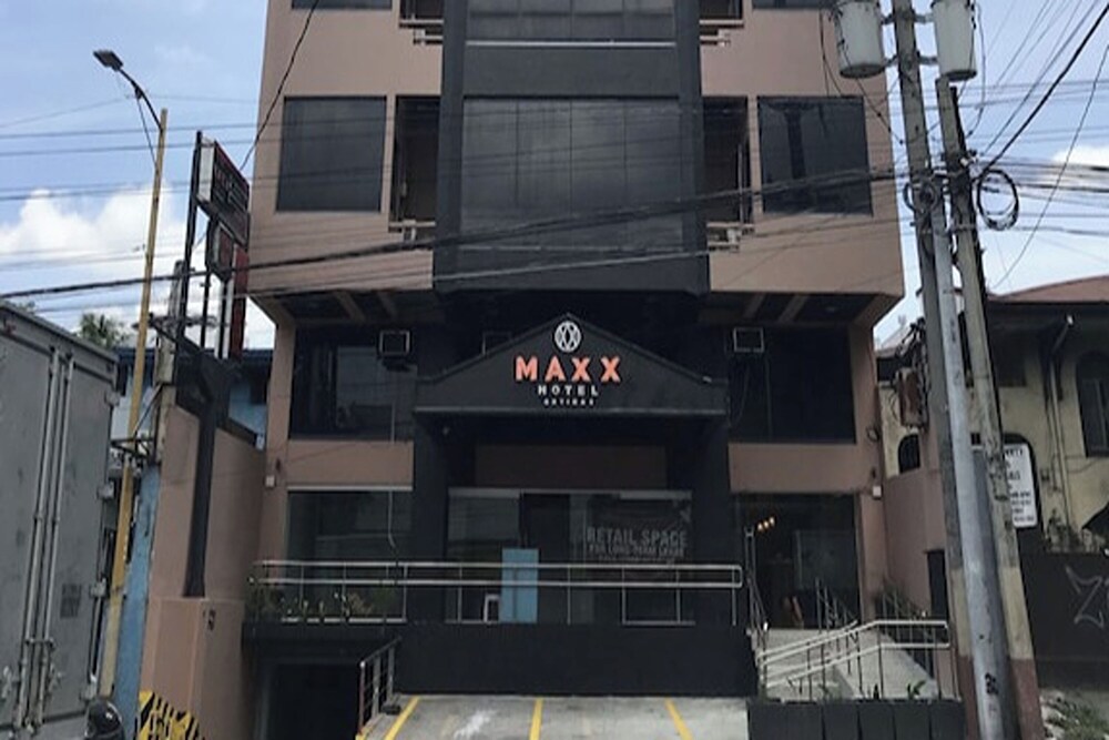 MAXX Hotel Ortigas image