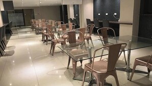 Daily local cuisine breakfast for a fee - Maxx Hotel Ortigas (Pasig)