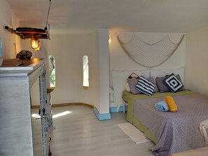 1 bedroom, desk, iron/ironing board, free WiFi