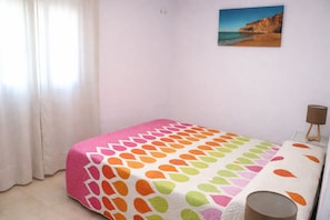 2 chambres, draps fournis
