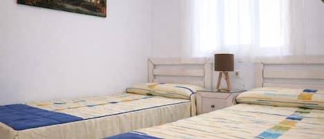 2 sovrum och sängkläder