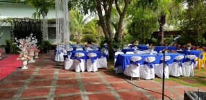 Outdoor banquet area - Buenavista Family Inn (Tagudin)