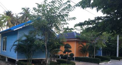 Chomtawan Home