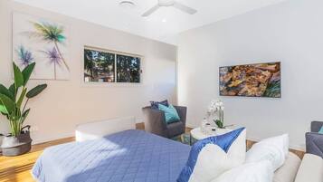 3 chambres, fer et planche à repasser, Wi-Fi gratuit, draps fournis