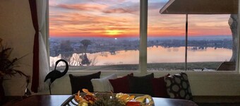 Sunset Dreams in Moses Lake!    10 slaapplaatsen 