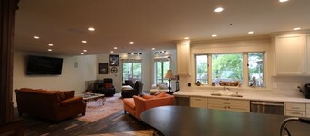 Uusi lista Ainutlaatuinen Lg / monitoiminen järven etuosa, joka houkuttelee hauskaa ja mahtavia muistoja