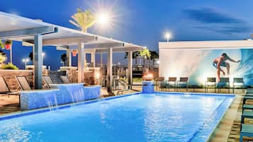 Piscine extérieure