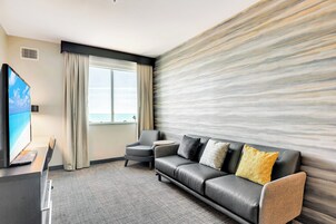 Premium bedding, down comforters, memory foam beds, desk