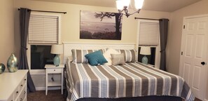 3 間睡房、熨斗/熨衫板、免費 Wi-Fi、床單