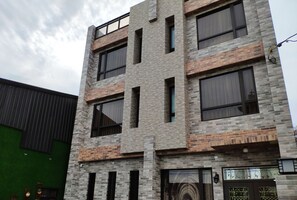 Fachada del alojamiento