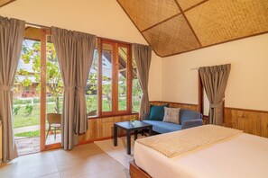 Farm House | Premium bedding, minibar, in-room safe, free WiFi - Luxury Farm House (Pai)