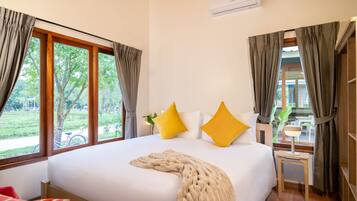 Luxury Farm House Premium | Premium bedding, minibar, in-room safe, free WiFi