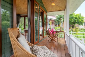 Luxury Farm House | Terrace/patio - Luxury Farm House (Pai)