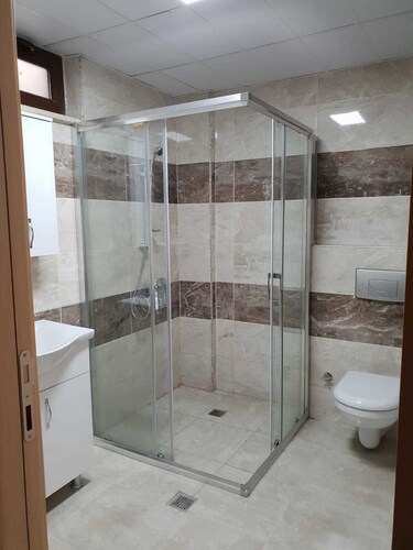 Huner Apartments