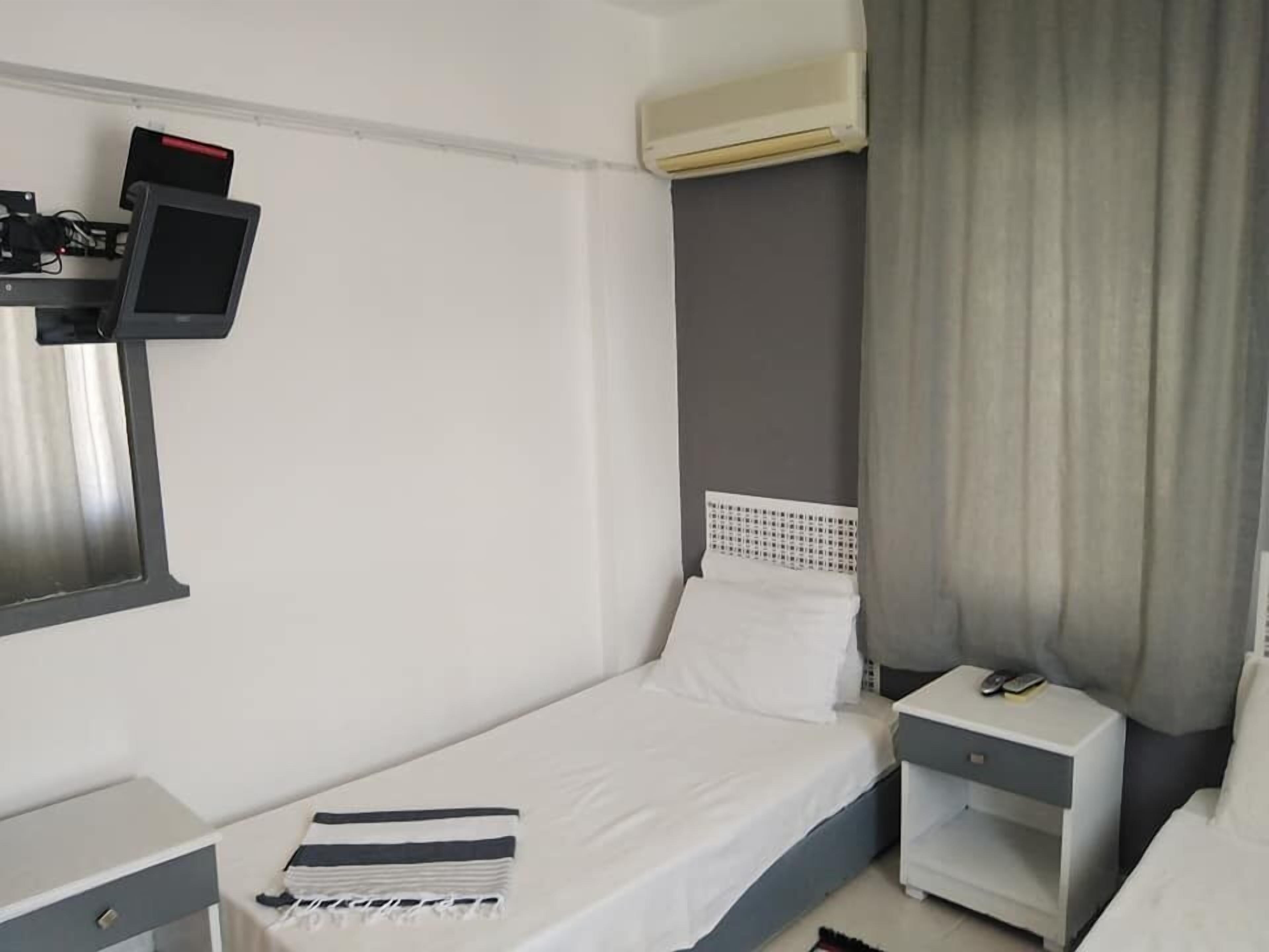 double or twin room | 1 bedroom, free wifi, bed sheets