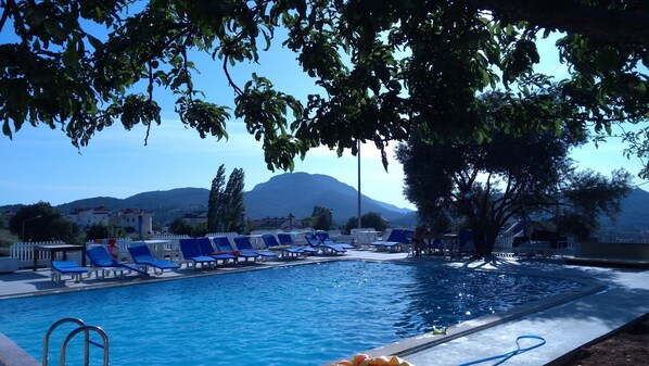 Seasonal outdoor pool