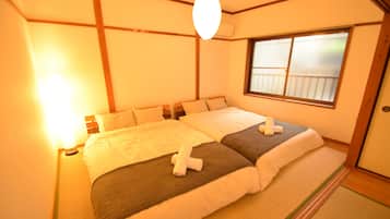 Standard Double Room | 1 bedroom, desk, free WiFi, bed sheets