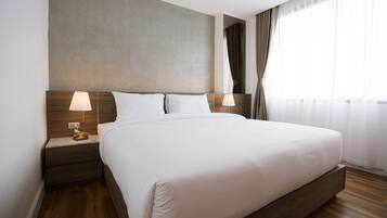 Superior Premier Room | In-room safe, blackout curtains, free WiFi, bed sheets