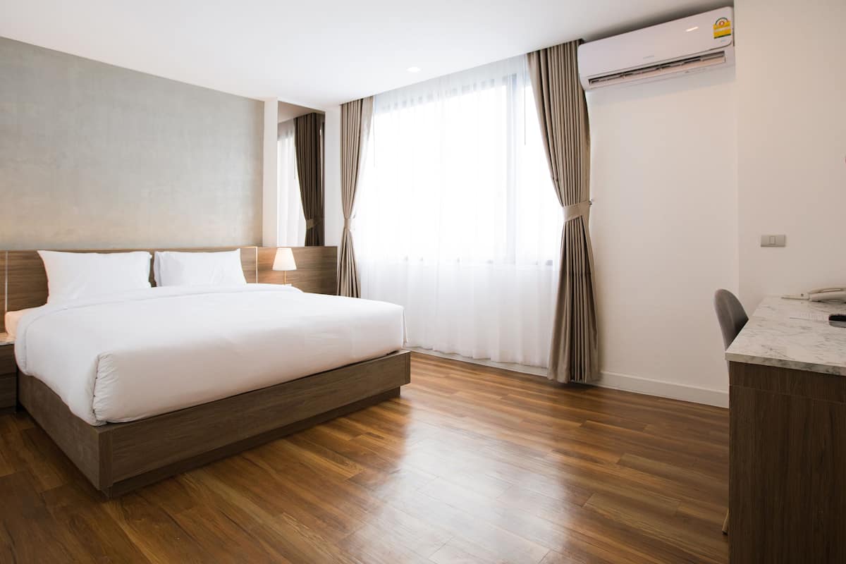 superior double room | in-room safe, free wifi