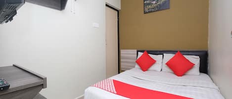 Chambre Standard double | Bureau, accĂšs au Wi-Fi (inclus), literie fournie