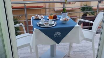 Deluxe Double Room | Balcony