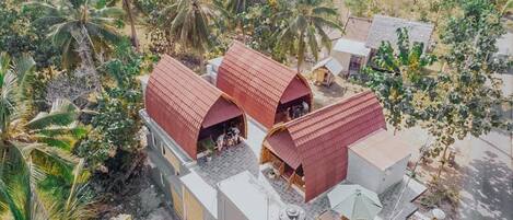 Mặt tiền nơi lưu trú