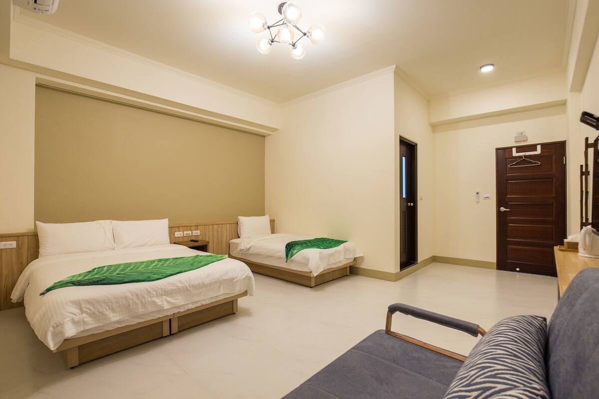 Blackout curtains, rollaway beds, free WiFi, bed sheets