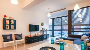 Apartment | Living area - Trendy with Balcony on Sheinkin by FeelHome (Tel Aviv)