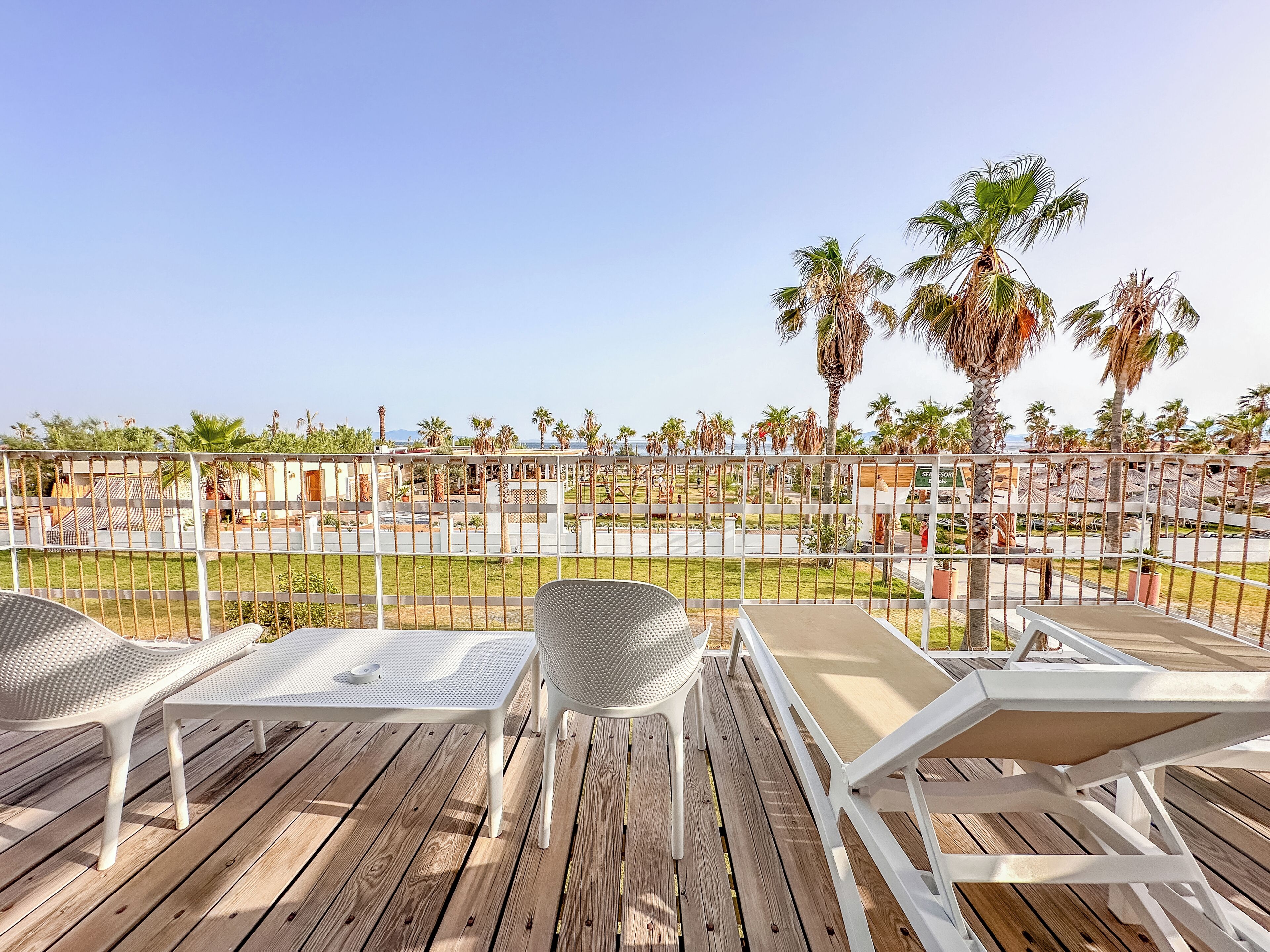 Standard Triple Room, Sea View | Premium bedding, minibar, in-room safe, blackout drapes