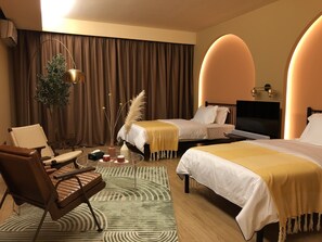 Panoramic Condo, Non Smoking, Sea View | Individually decorated, individually furnished, blackout drapes - W O O K A (Huizhou)