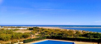 LUKSUS LEJLIGHED FRONT LINE STRAND. SEVISNINGER