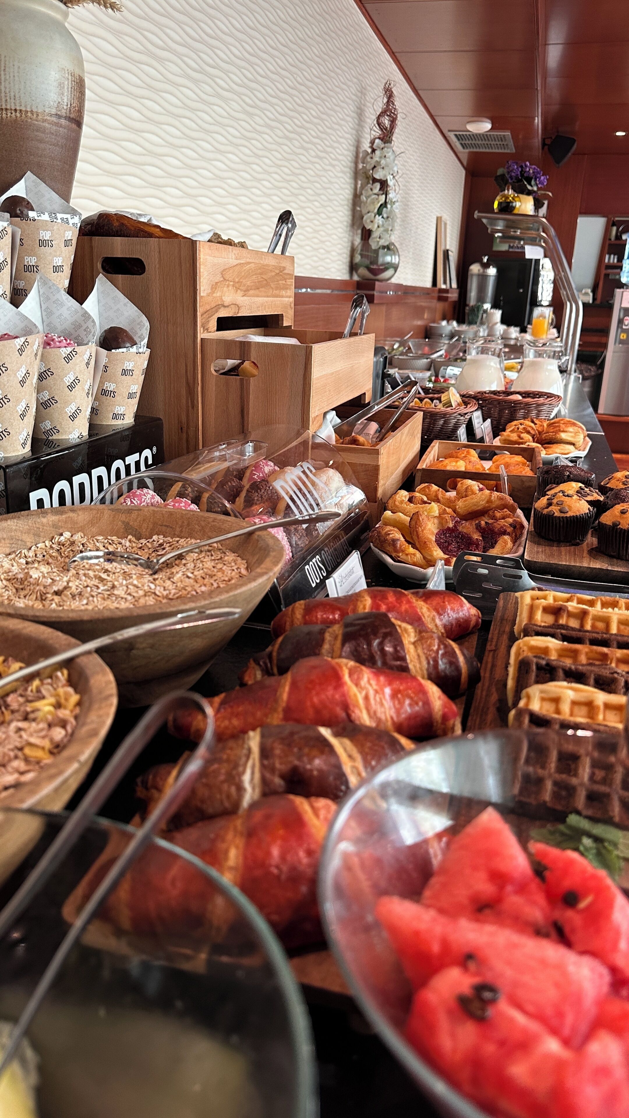 Petit déjeuner buffet compris tous les jours