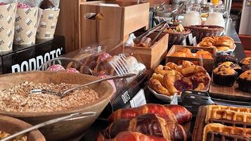 Petit déjeuner buffet compris tous les jours